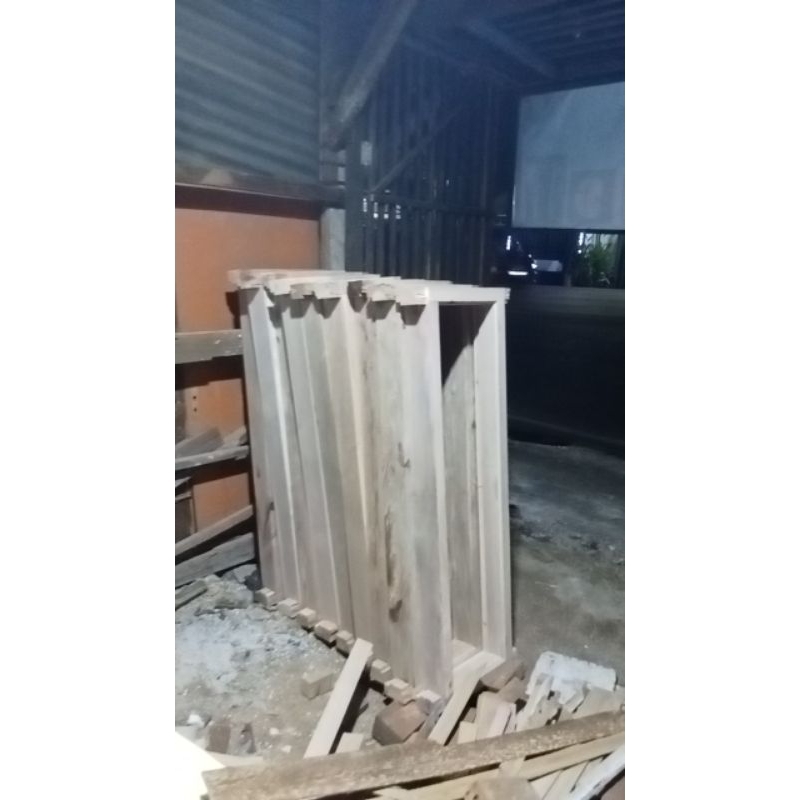 kusen jendela ukuran 40*140 kayu manglid
