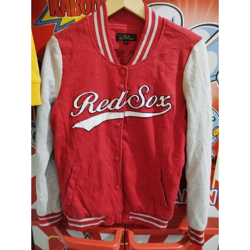 Varsity MLB Merah