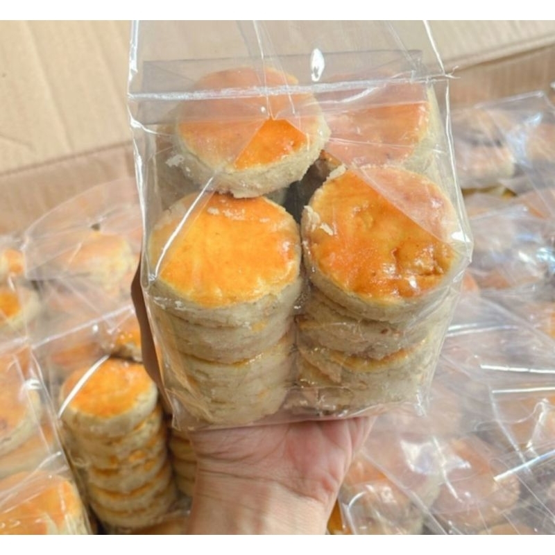 

Kue Kacang Tanah Kemasan Toples dan Ekonomis 350gr Kucang dan Kue Monde Susu