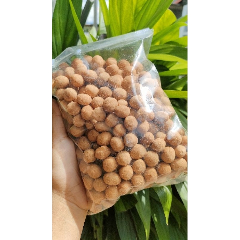 

KACANG TELUR PREMIUM HOMEMADE 500GR