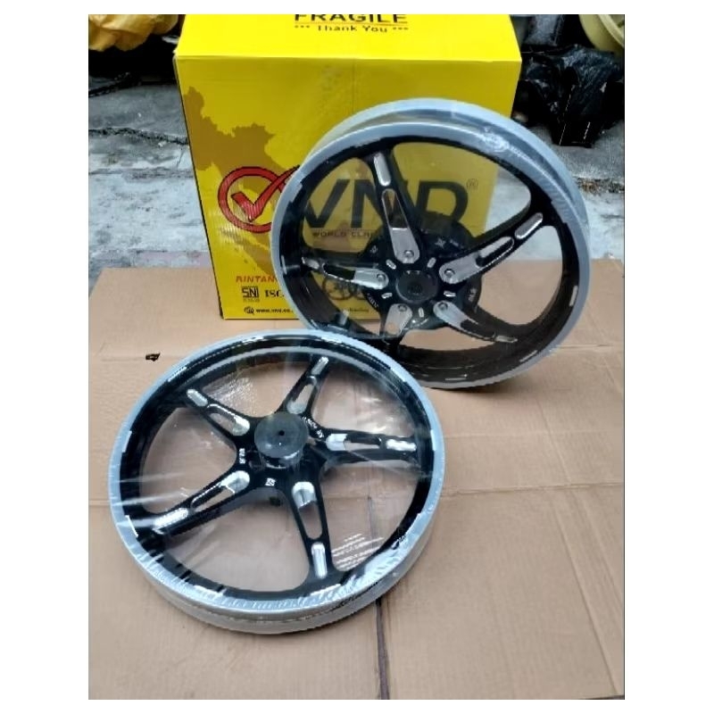 VELG RACING VND BINTANG LAUT 160X14 & 185X14 VARIO 125/ VARIO 150