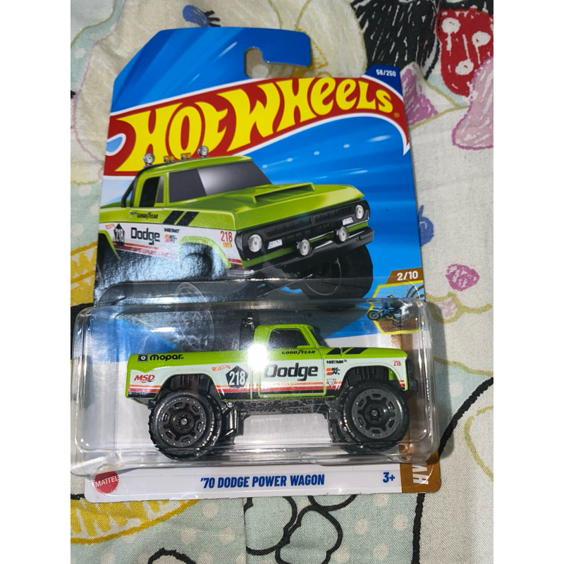 Hot wheels 70 Dodge Power Wagon