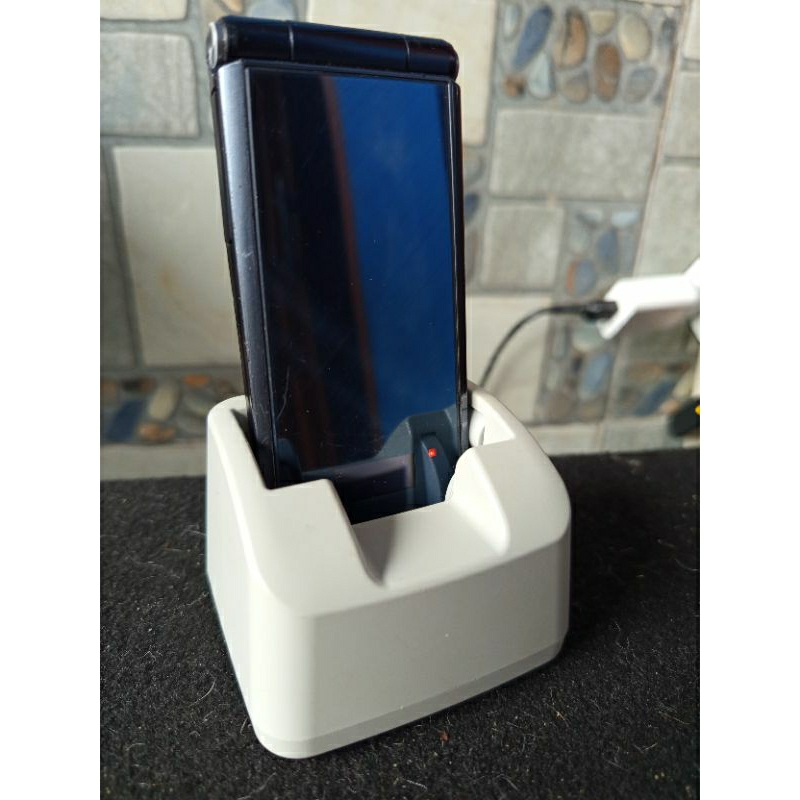 HP flip Fujitsu Docomo F-07F jpn