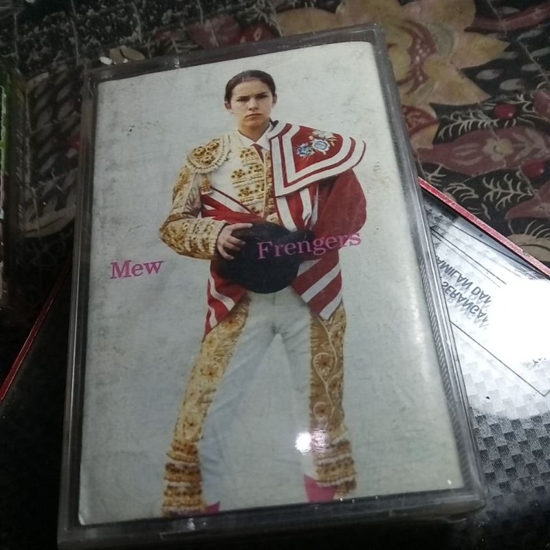 Kaset pita  MEW  COLLECTIONS