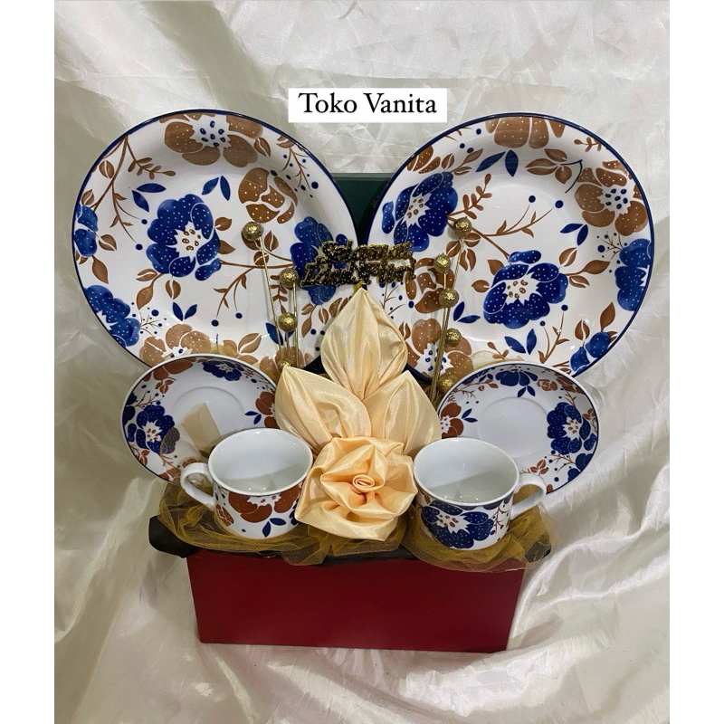 

Parcel lebaran idul fitri Hampers Natal 2024 Teaset Bunga
