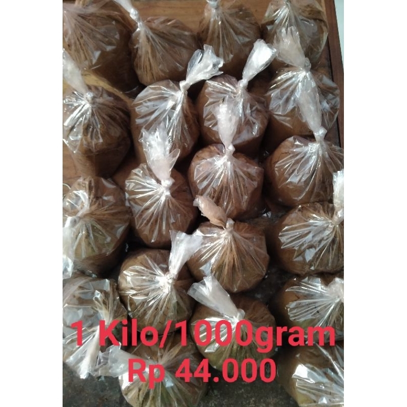 

kopi bubuk hitam istimewa 1 kilo/1000gram (44)