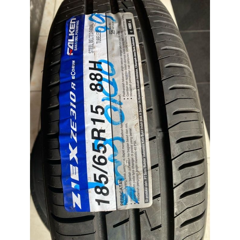 Ban Falken Ziex 185/65 R15