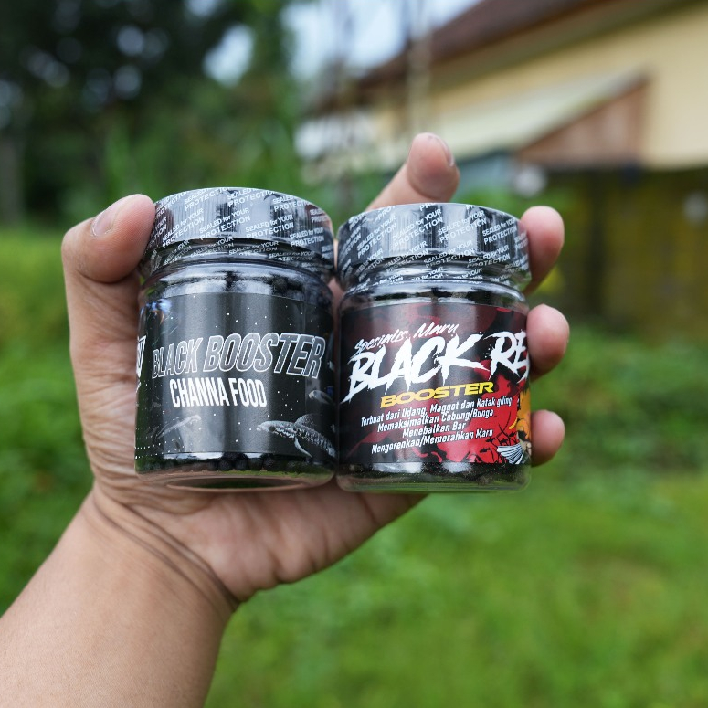 PELET CHANNA BLACK & RED BOOSTER by BOS BOS QU (PIGMEN BLACK)