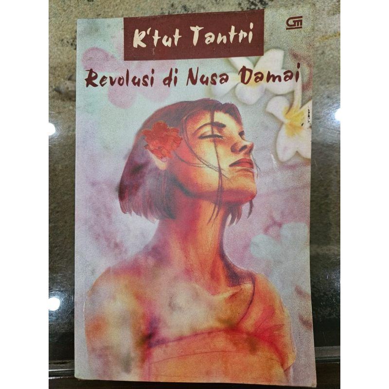 revolusi di nusa damai