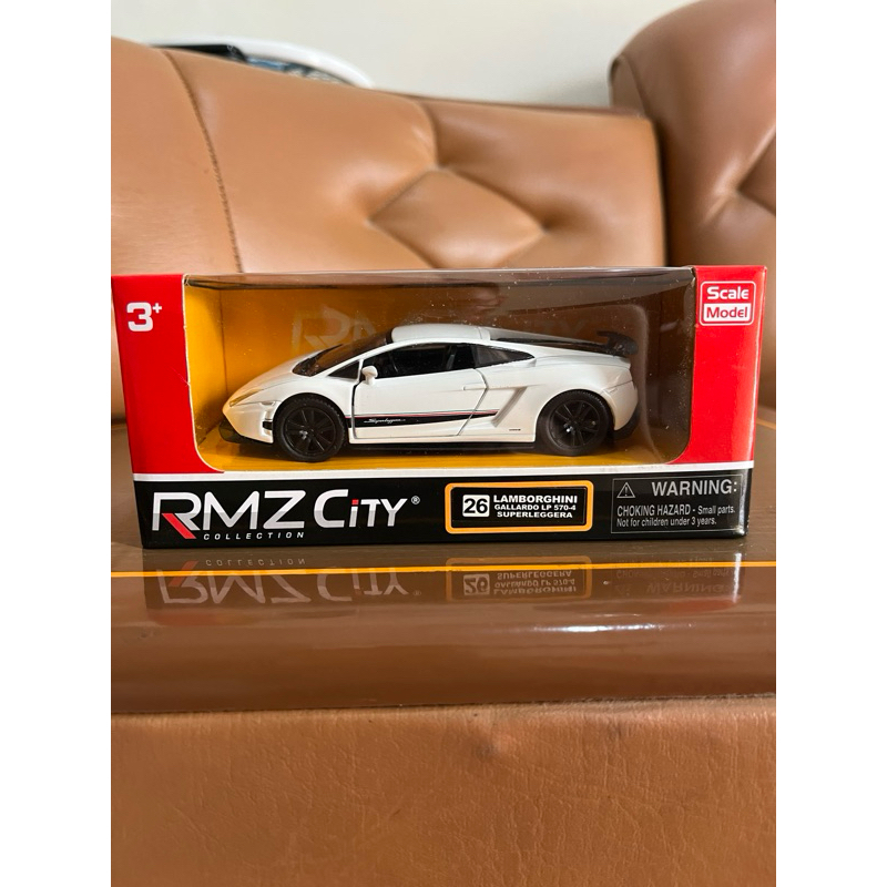 RMZ City Diecast Lamborghini Gallardo LP 570-4 Superleggera