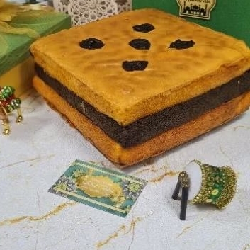 

LAPIS SURABAYA