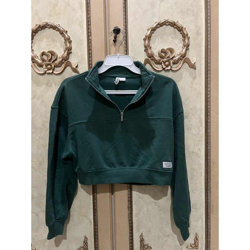 H&M Basic DIVIDED Women Green Crop Hoodie (LIKE NEW)