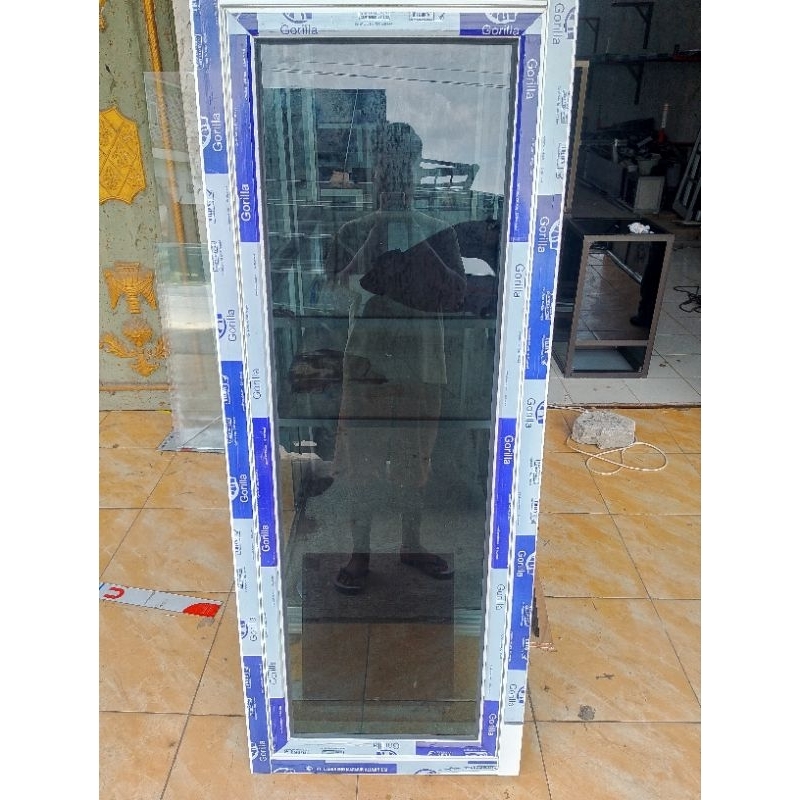 Kusen jendela almunium