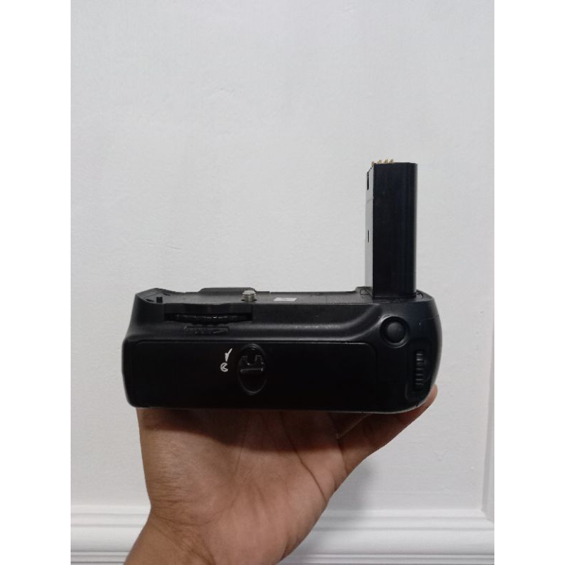 Baterai grip Nikon D80, D90