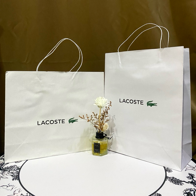 

Paper Bag Lacoste Paper Bag Pembungkus Kado