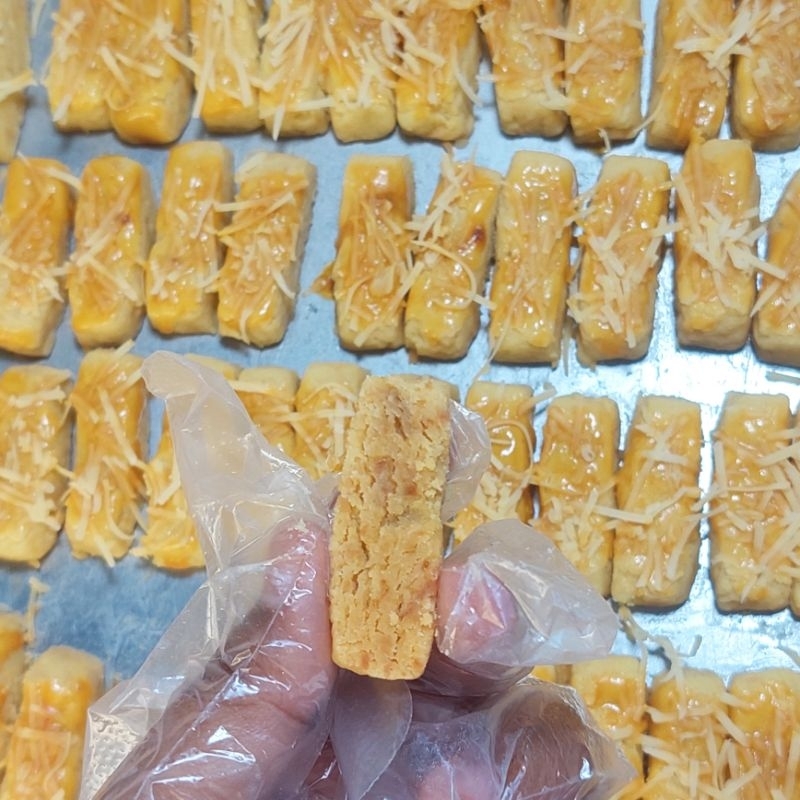 

COOKIESIN - KASTANGEL 3 KEJU EDAM CHEEDAR PARMESAN | 600ml/400gr- KUKER KUE LEBARAN KEJU KUKIS PREMIUM