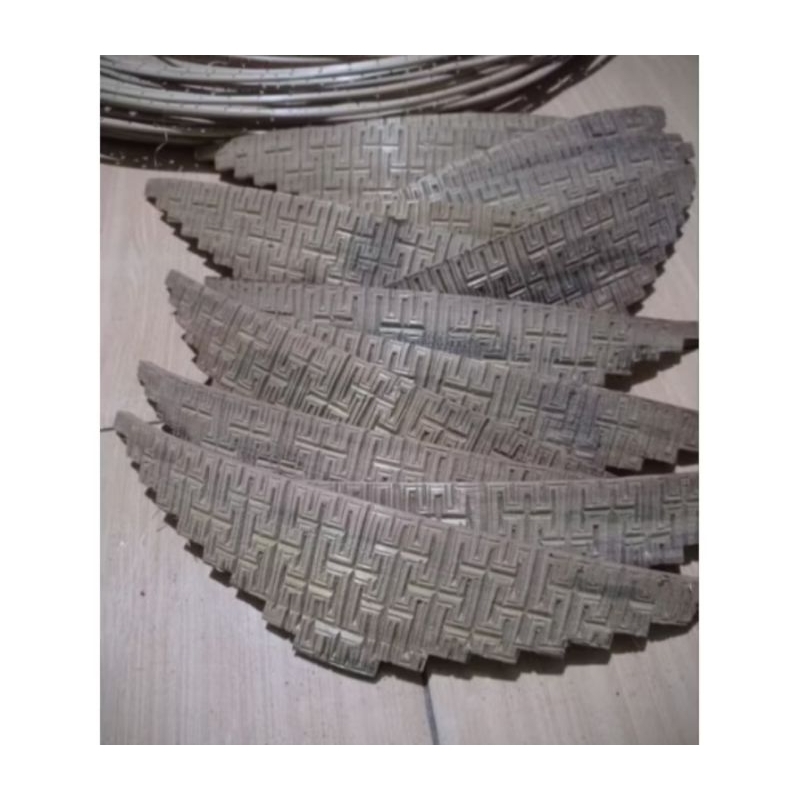 kaki ukir sangkar burung murai, brnjangan, anis