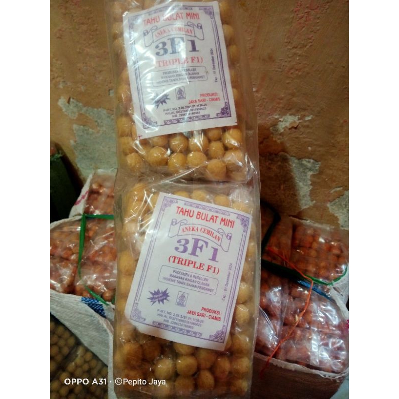 

Jajanan Tahu Bulat / Snack Tahu Bulat Pedas Asin