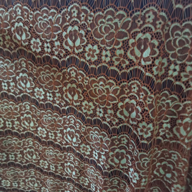 Kain Brokat Semi Prada - Kain Brokat Lace Prancis - Kain Brokat Motif Bunga Import - Warna Deep Gold