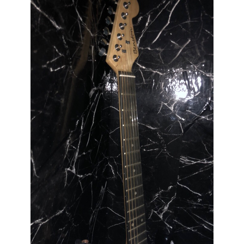 Gitar Listrik BENSTON & Amplifier CORT CM15R