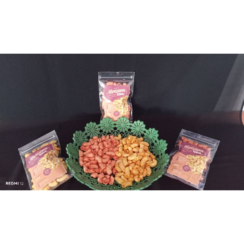 

Makanan ringan makaroni pedas dan manis 30 GR