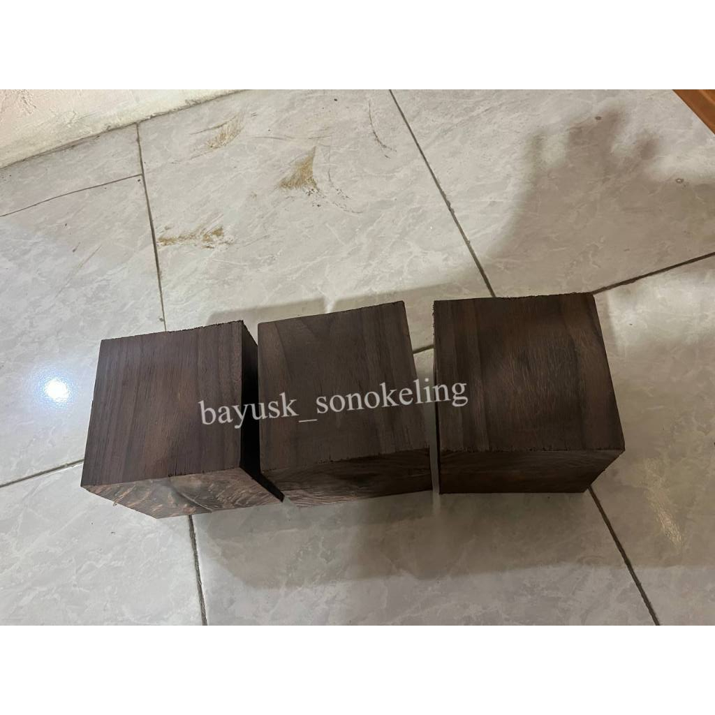 Custom balok / papan kayu sonokeling full galih