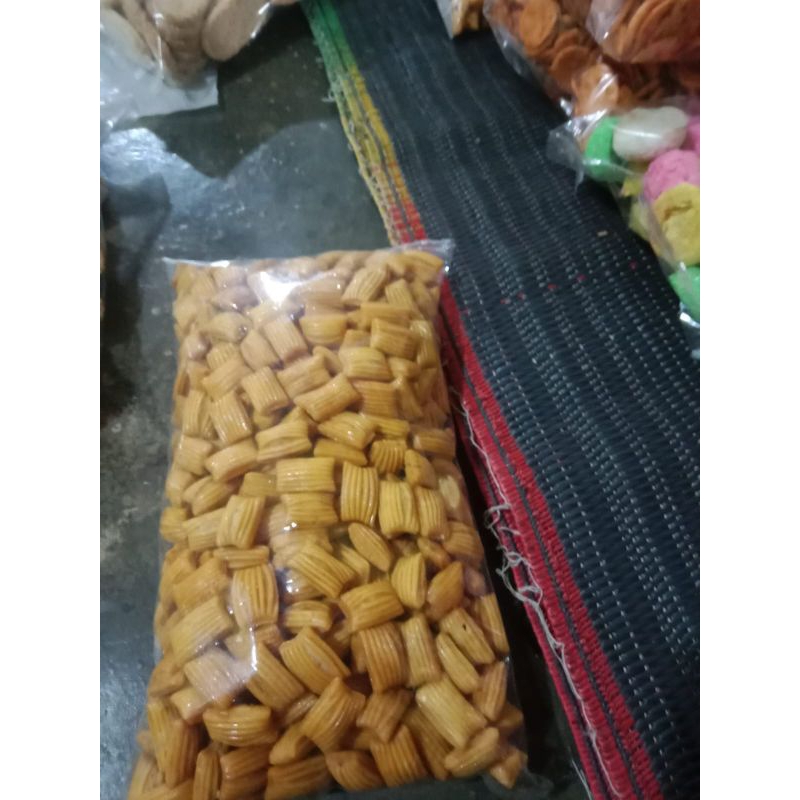 

Pang-pang|Snack Kiloan