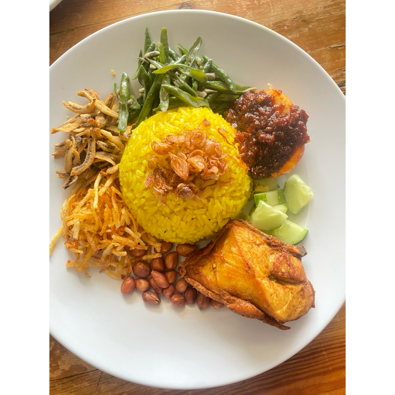 

Paket Nasi Siap Makan Nasi Kuning Nasi Lemak Uduk