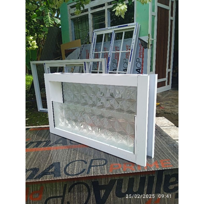 BOVEN JENDELA ZIG ZAG 40 x 60