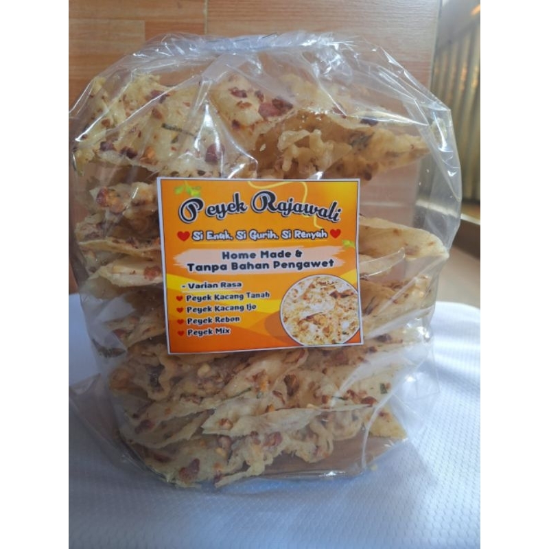 

Peyek kacang tanah renyah variasi 400g dan 600g