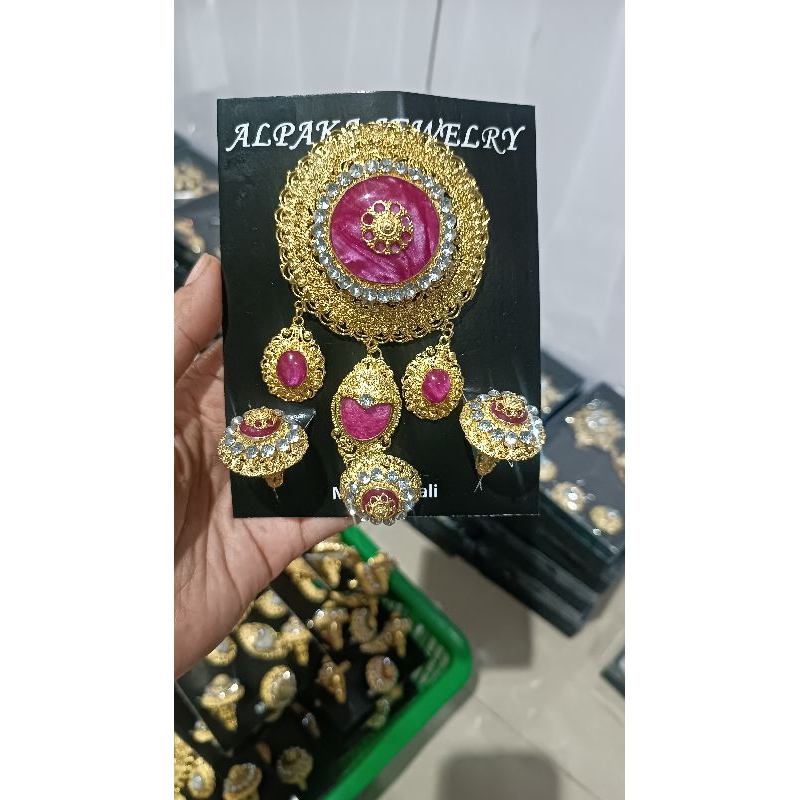 bros alpaka bali bulat resin donat