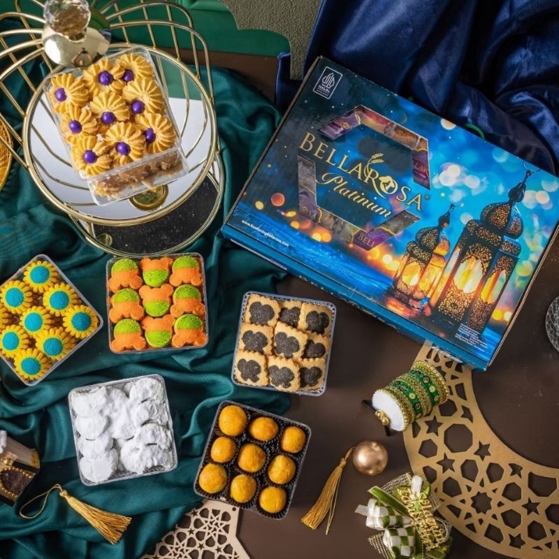 

HAMPERS PARCEL PARSEL KUE KERING PAKET PLATINUM KUE LEBARAN BELLAROSA