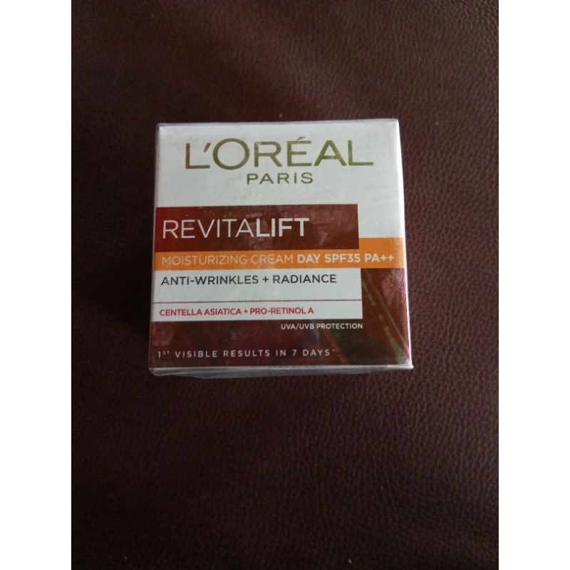 L'oreal Revitalift Day/Night Cream