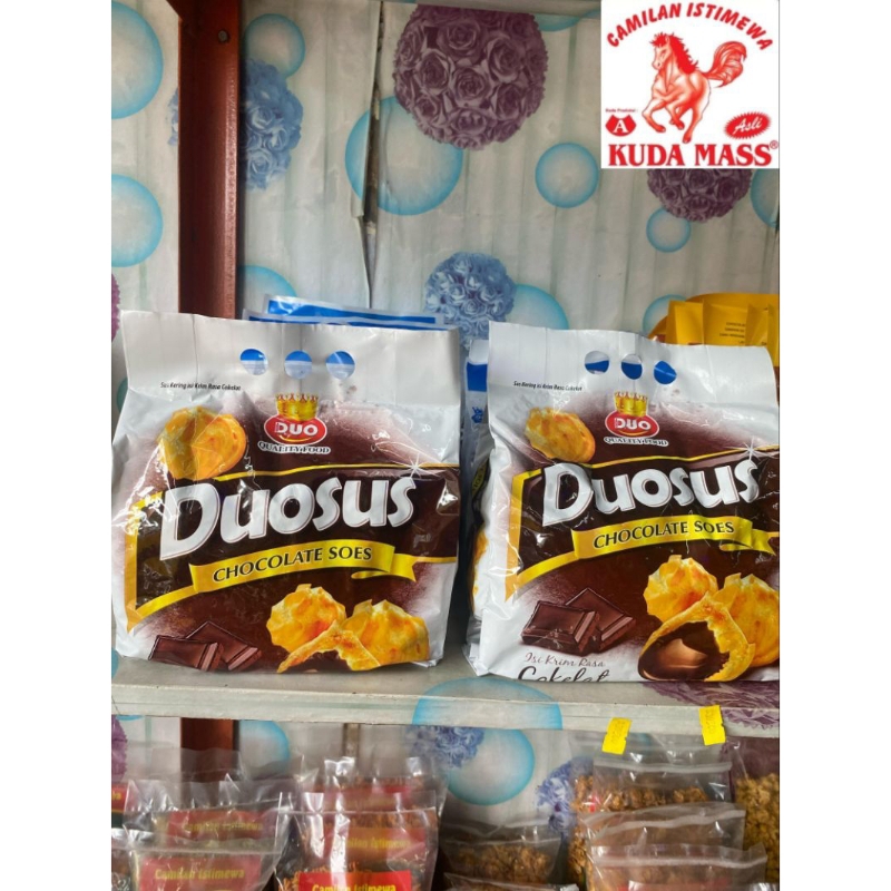 

KUE SOES COKLAT / DUOSUS CHOCOLATE SOES 500g