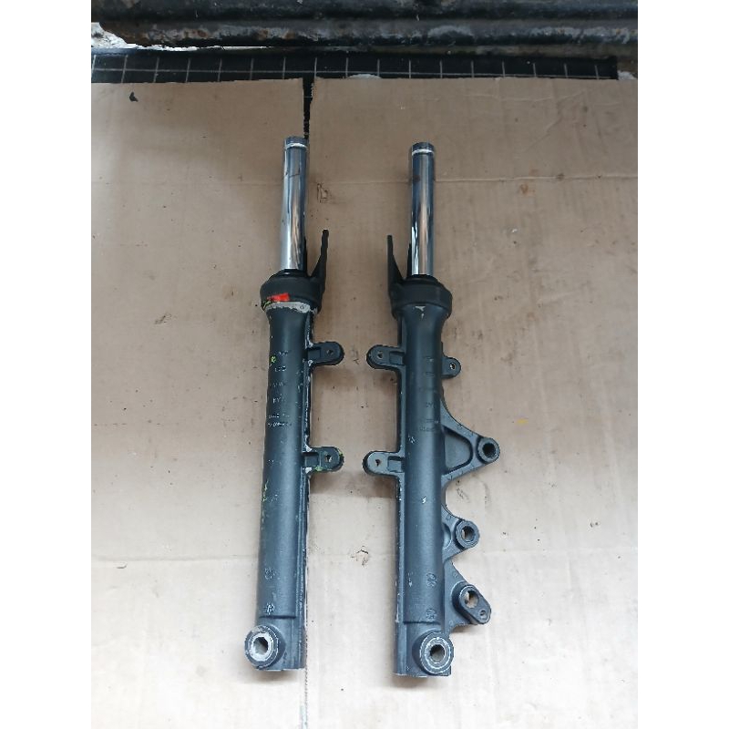 Shockbreaker Shockbraeker Shok Shock depan Yamaha Aerox 155 ori lepasan