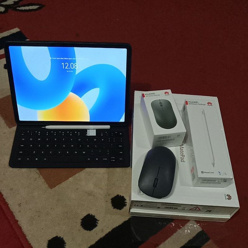 Huawei matepad 11.5 second like new