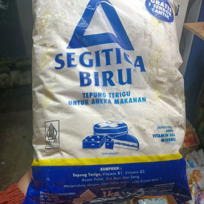 

tepung segitiga biru