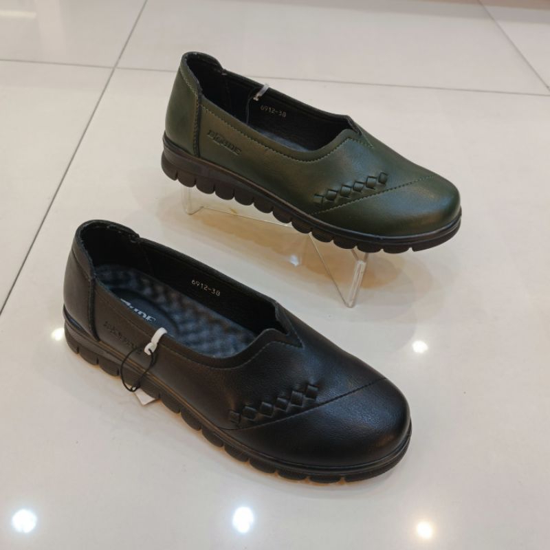Sepatu kulit Slip on rohde ladies 6912