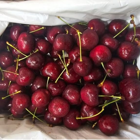 

Cherry Fresh Import 200gram