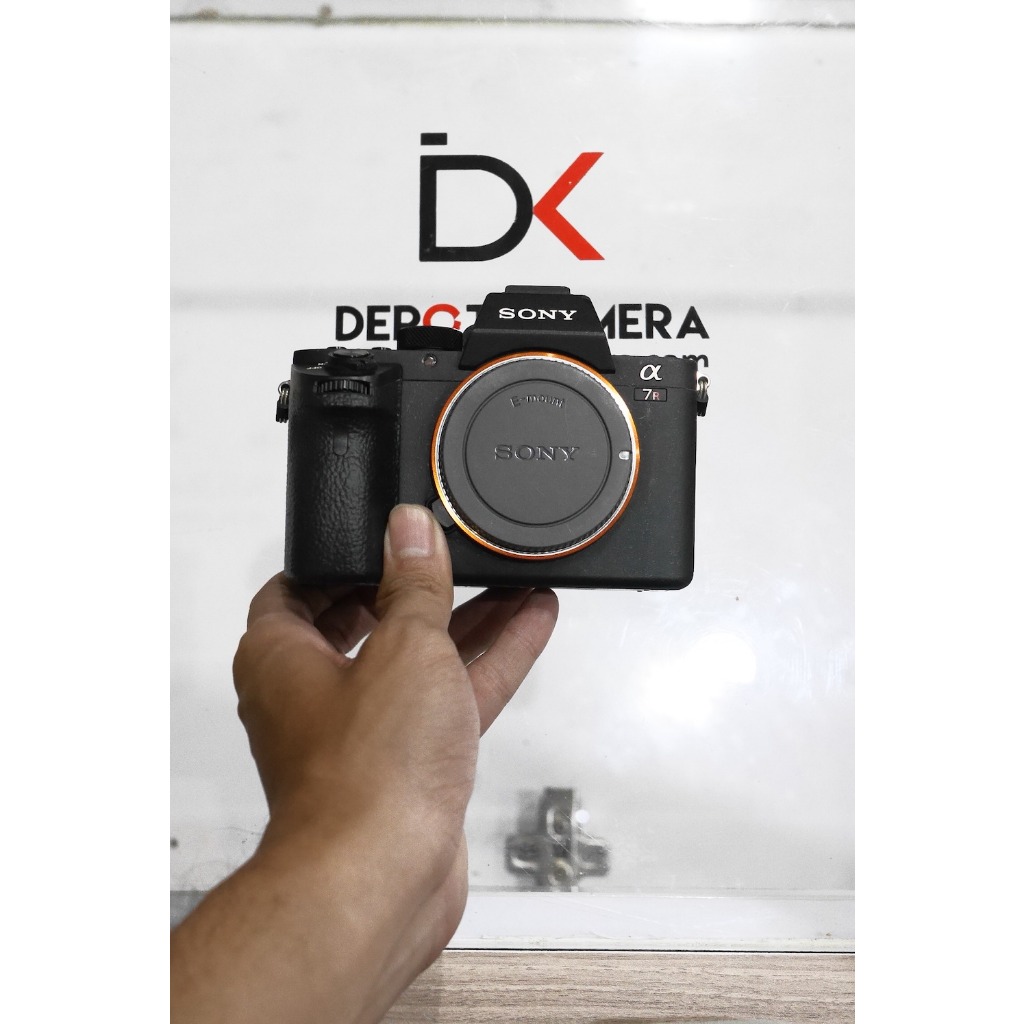 SECOND - SONY A7R II BODY ONLY KODE 263