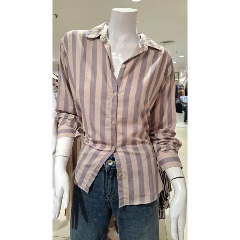 LOGO JEANS KEMEJA WANITA NEW ARRIVAL