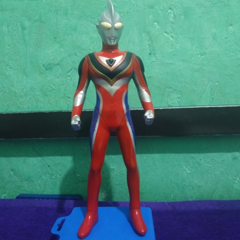 ultraman gaia
