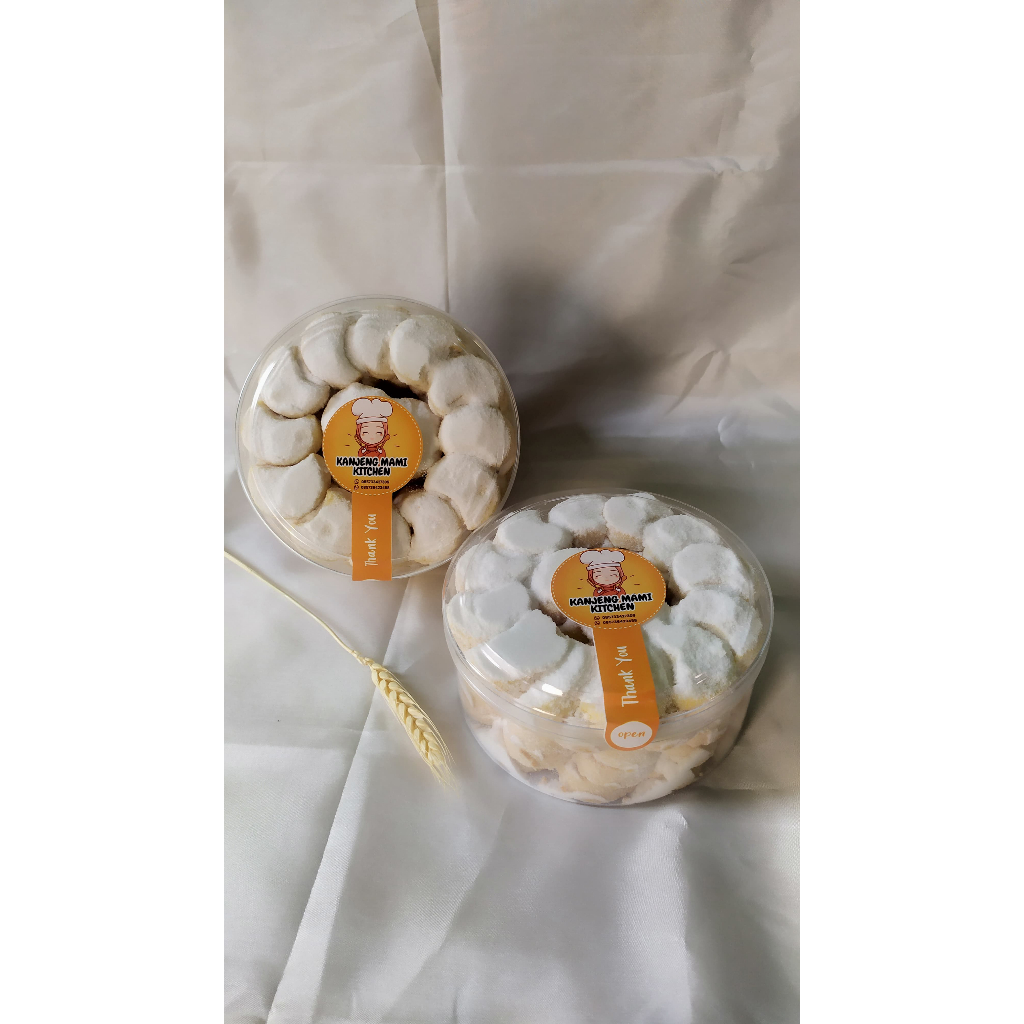 

Putri Salju / Kue Kering Lebaran / Kue Kering Rumahan / Kue kering Premium Kanjeng Mami kitchen