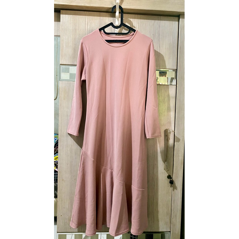 Peeloved baju gamis, model bawah duyung