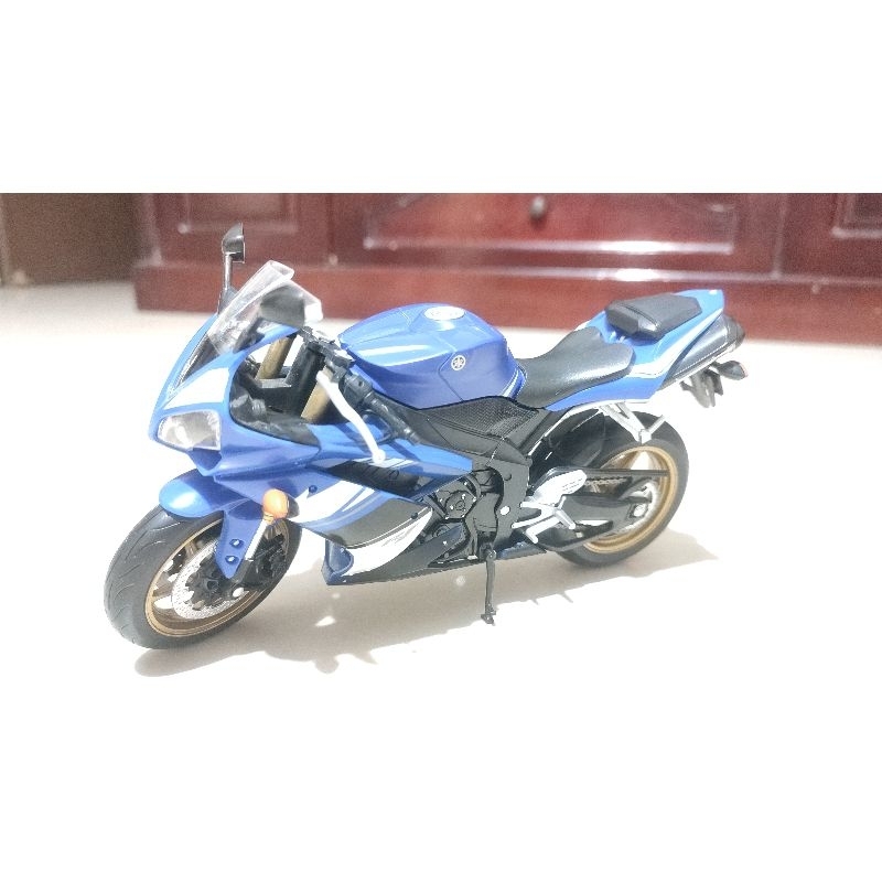 Diecast Welly 1:10 YAMAHA R1 2007