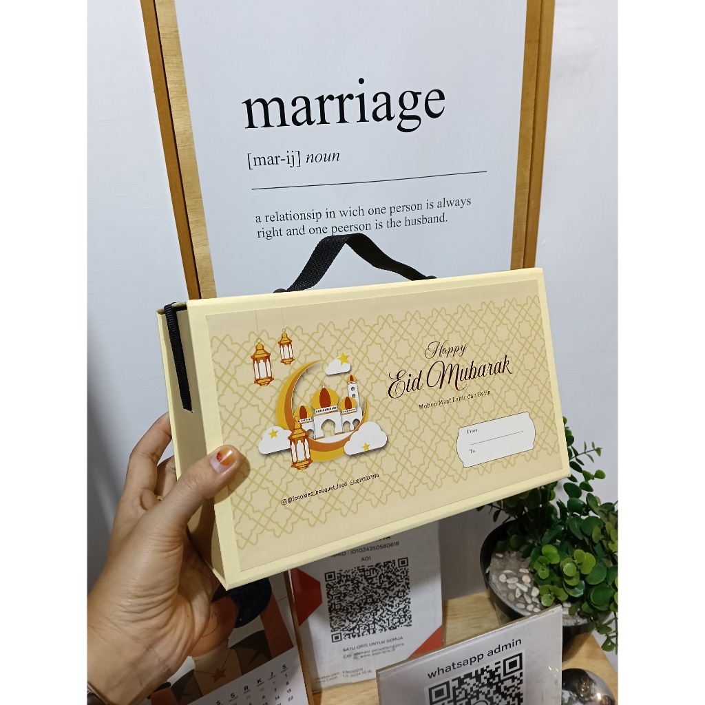 

BOX LEBARAN ISI 2 PESANAN