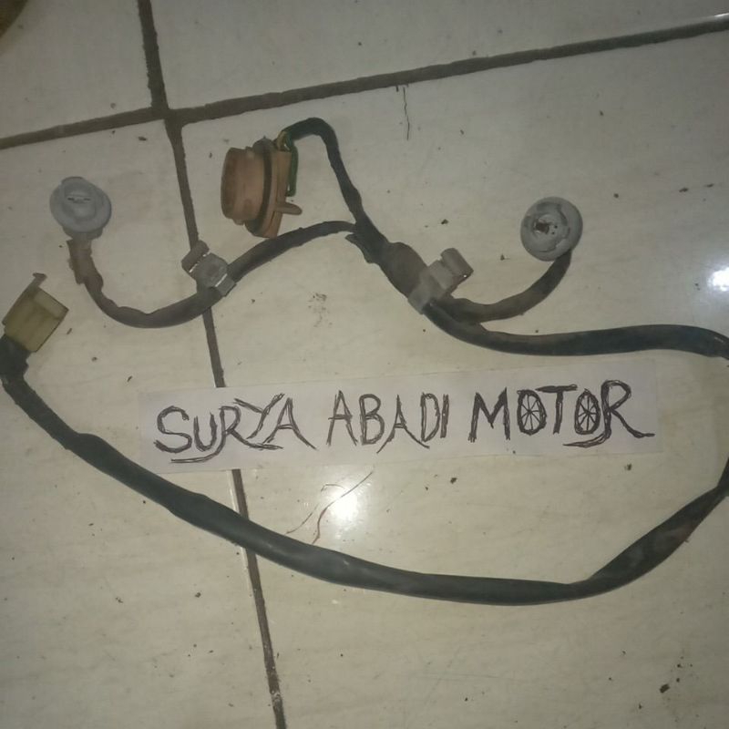 soket lampu belakang copotan ori beat fi
