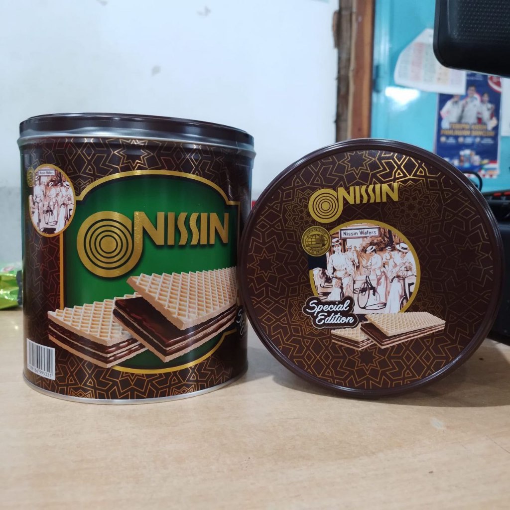 

Nissin Wafer Kaleng 26gr ed panjang