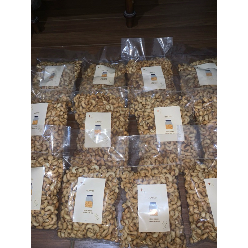 

TEMETEE-KACANG METE 1kg