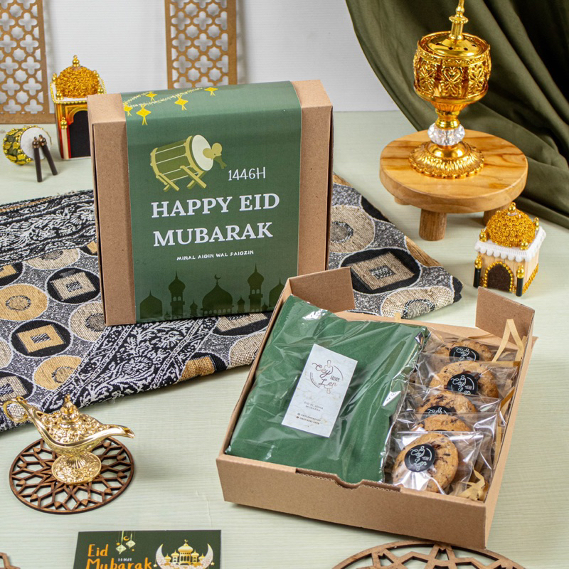 

Hampers Bulan Puasa / Hampers Ramadhan / Hampers Hijab Lebaran / Jilbab + Cookies